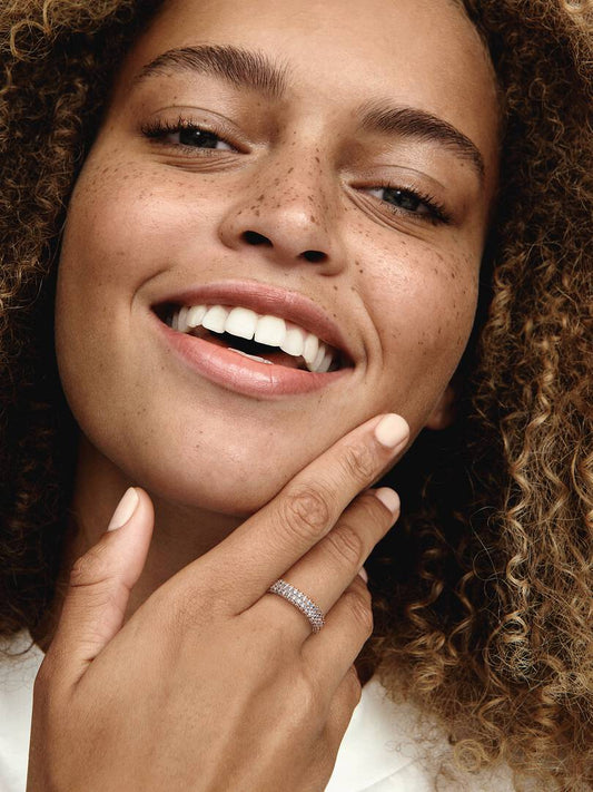 Anello Pandora pavé fascia doppia da incidere Donna