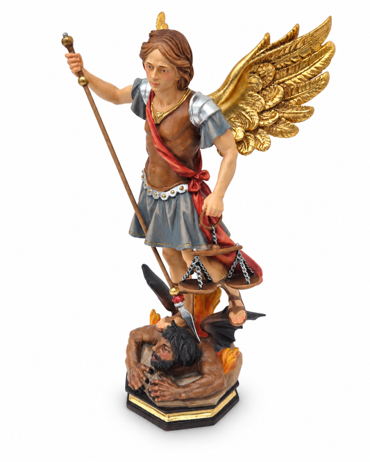 Statua di San Michele Arcangelo in legno | ULPE