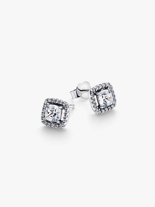Orecchini Pandora Punto Luce Quadrato e Pavé in Argento Sterling 925 Finitura luminosa e raffinata dell'Argento Sterling 925