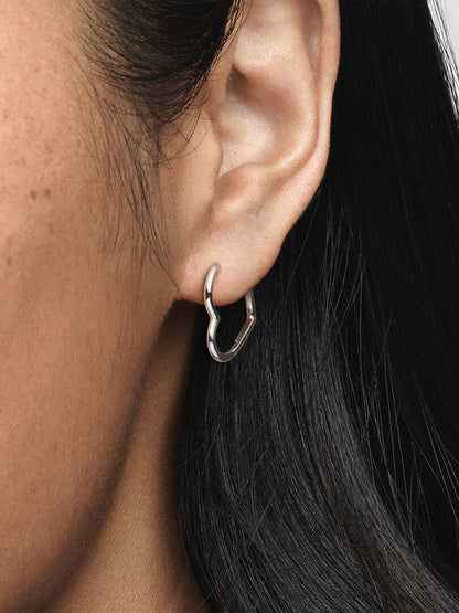 Orecchini a cerchio Pandora Cuori Asimmetrici Donna