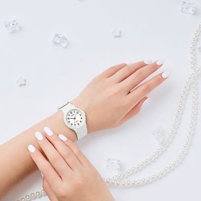 Orologio Donna Casio 36mm In Resina Quadrante Bianco Linea Timeless Collection