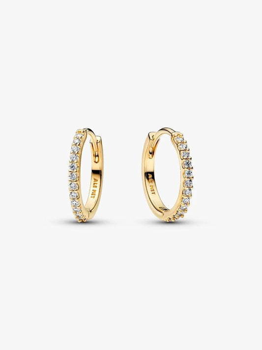 Pandora - Orecchini Pandora Cerchi Pavè in Oro e Zirconia Cubica Esclusiva lega metallica rifinita in Oro - Nazareno Bancone Gioielli